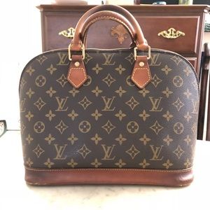 Louis Vuitton Alma PM